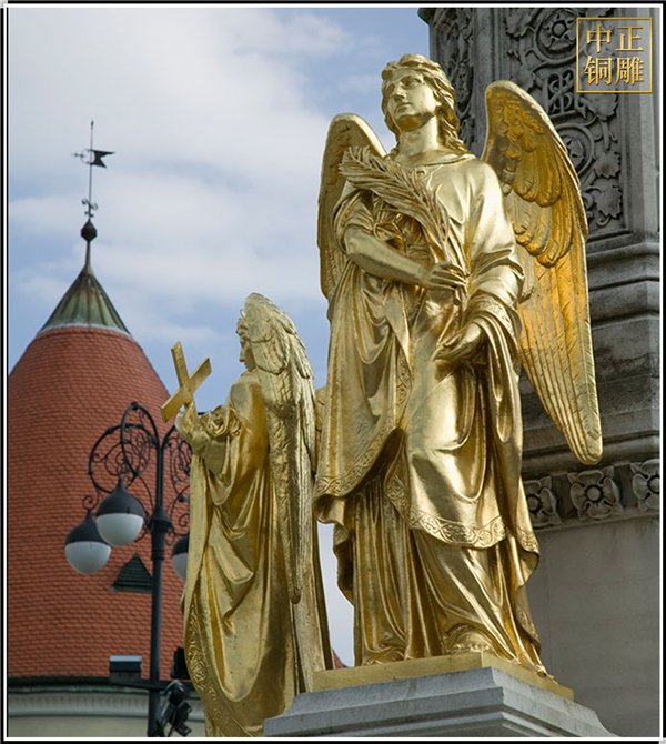 鎏金西方人物銅雕塑.jpg 鎏金西方人物銅雕塑.jpg